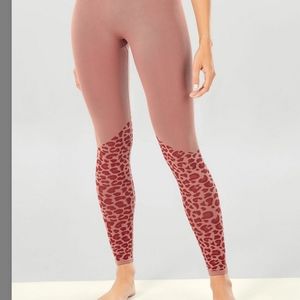 Brand New Fabletics Pink Leopard Print Leggings